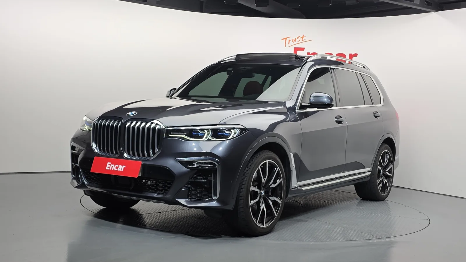 2021 BMW X7