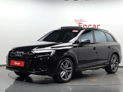 2025 Audi Q7