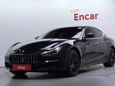 2019 Maserati Ghibli