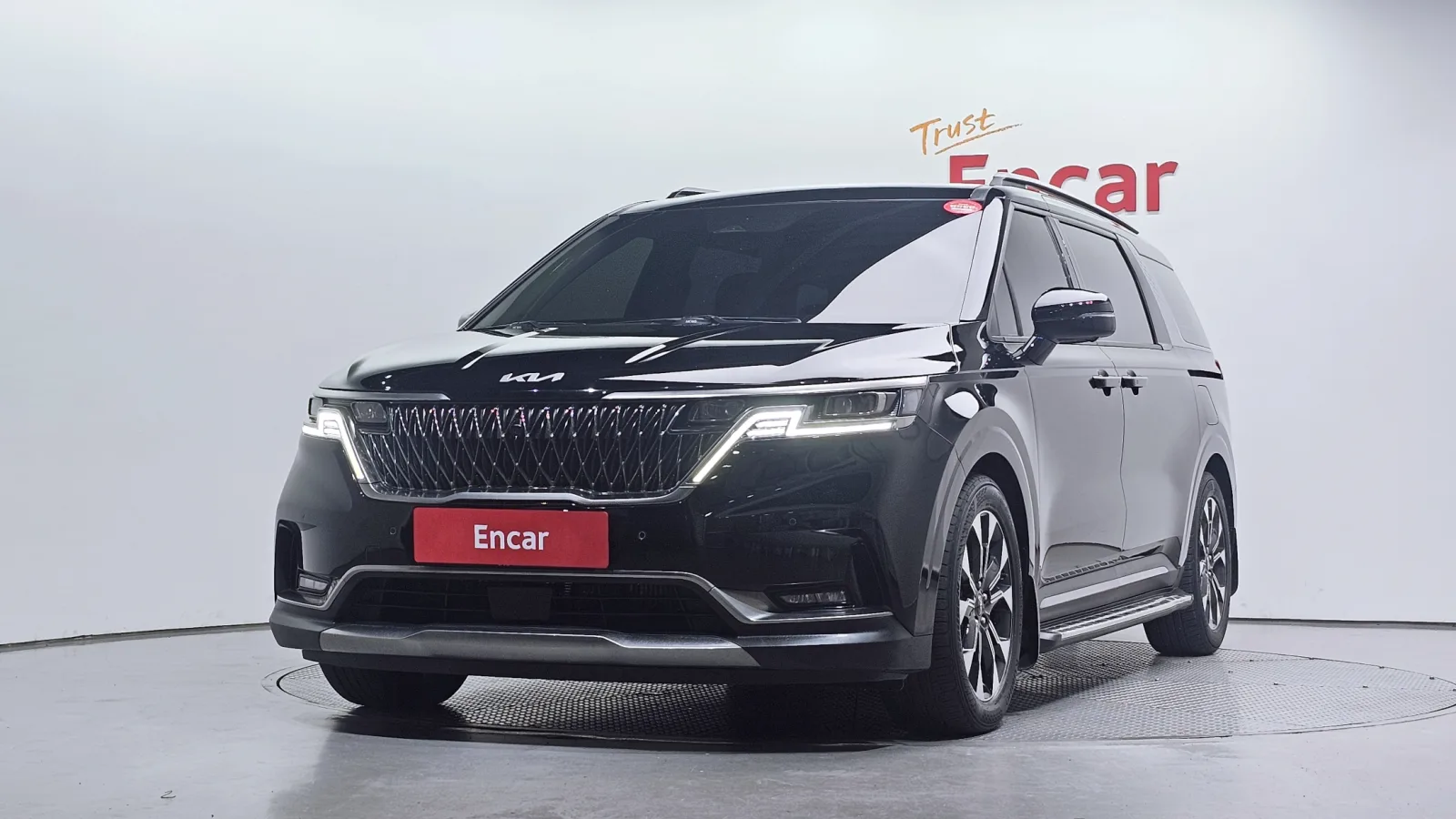 2023 Kia Carnival