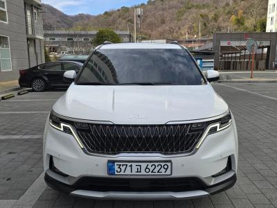 2023 Kia Carnival