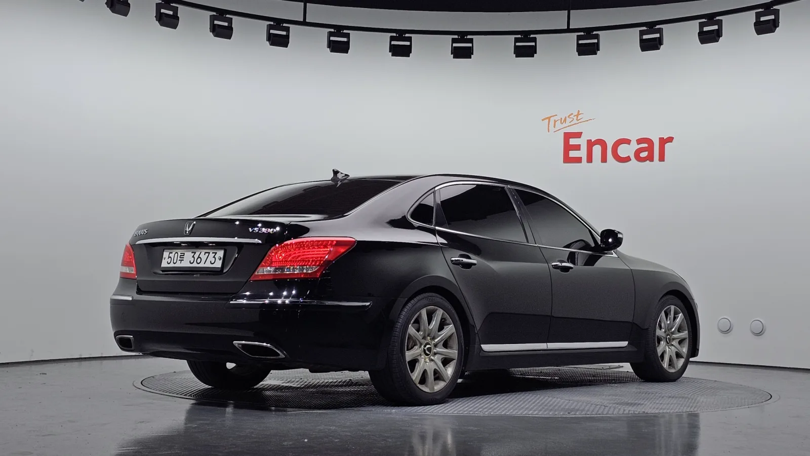 2012 Hyundai Equus