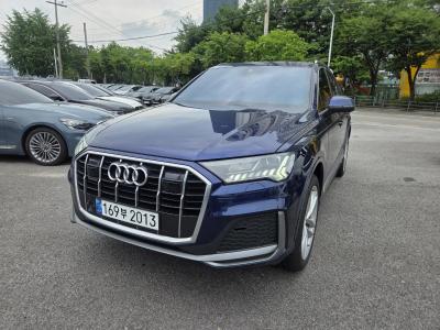 2023 Audi Q7