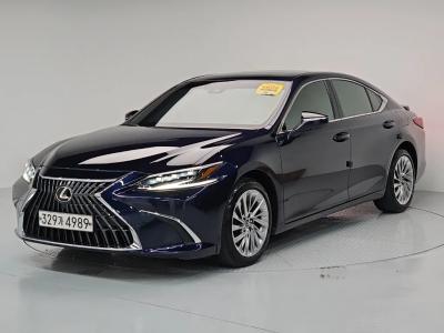 2023 Lexus ES