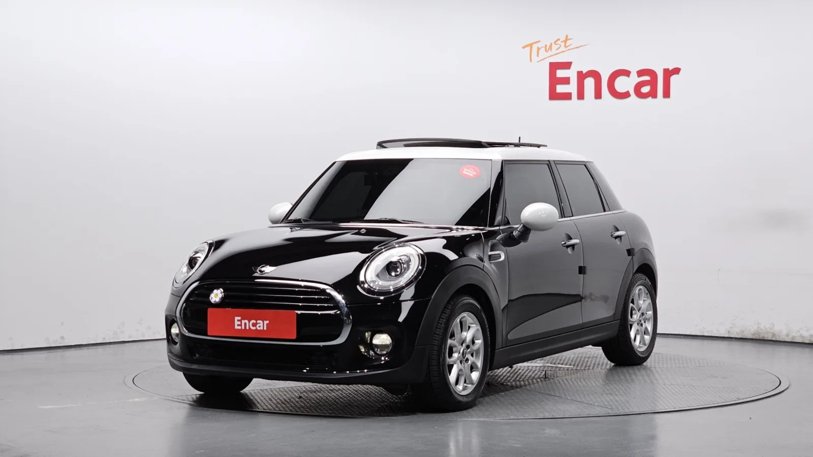 2018 MINI Cooper