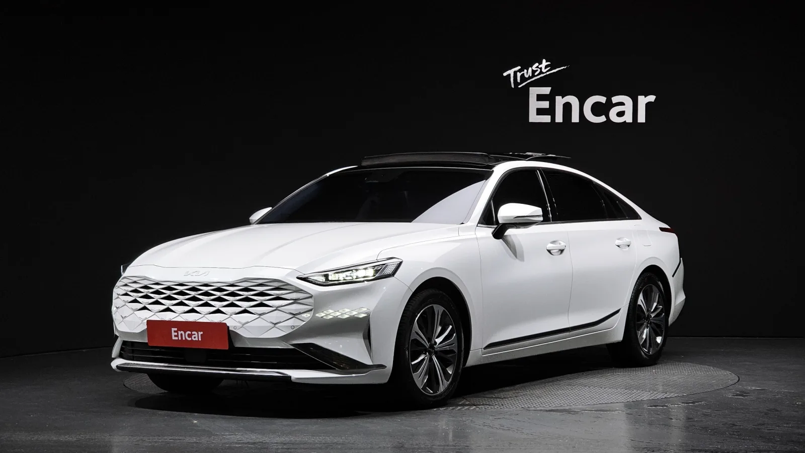 2022 Kia K8
