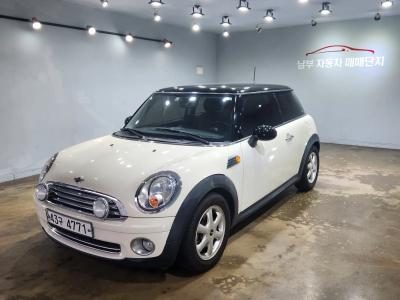 2010 MINI Cooper