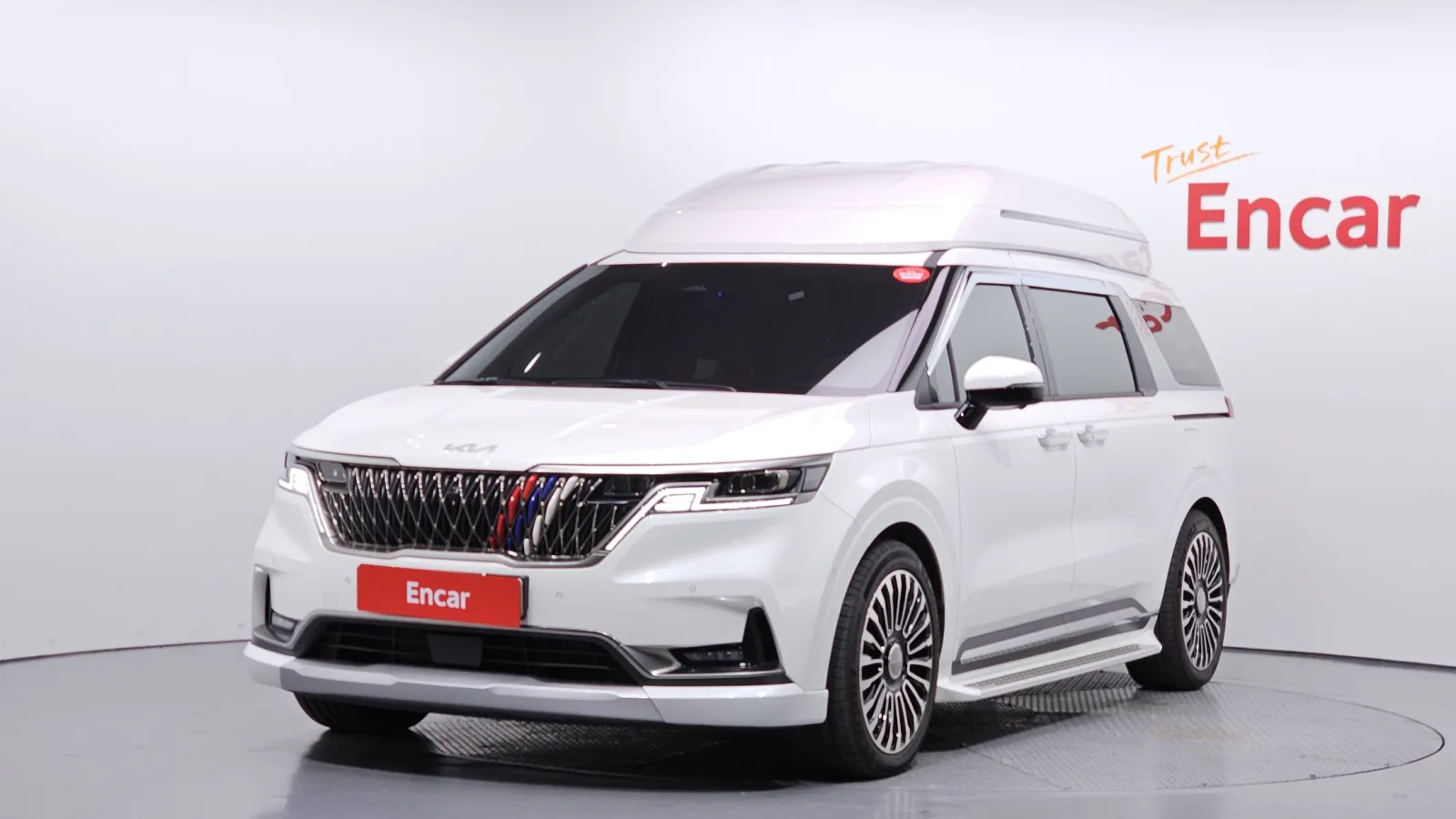 2023 Kia Carnival