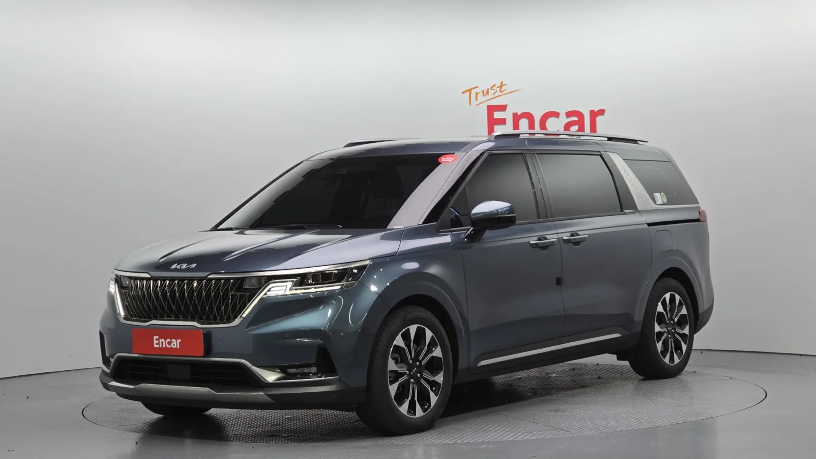 2023 Kia Carnival