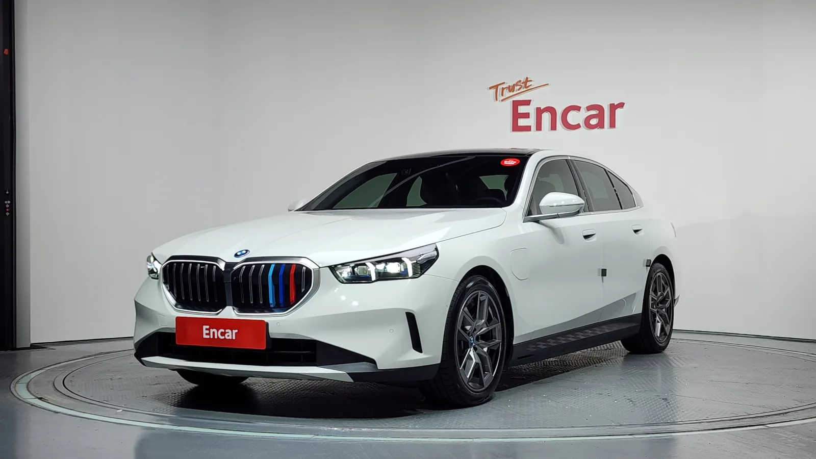 2025 BMW 5-Series