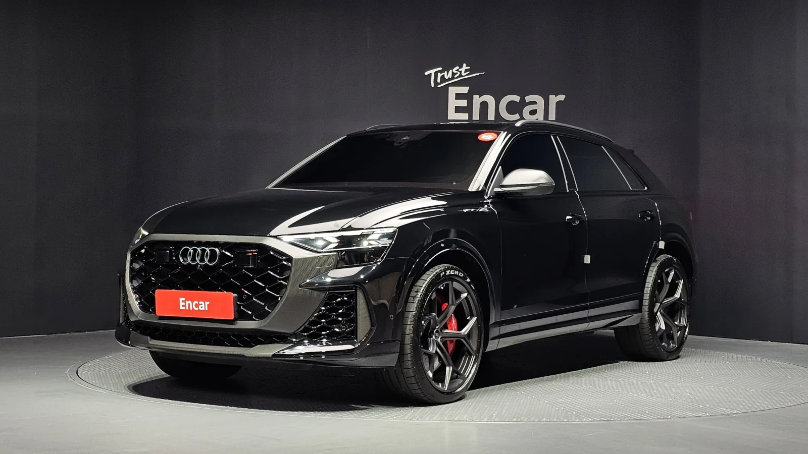 2025 Audi RSQ8
