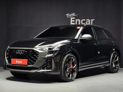 2025 Audi RSQ8