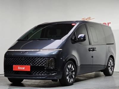 2023 Hyundai Staria