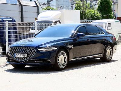 2021 Genesis G90