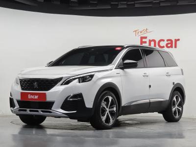 2021 Peugeot 5008