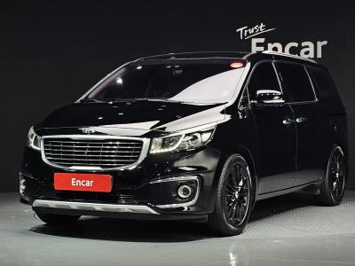 2017 Kia Carnival