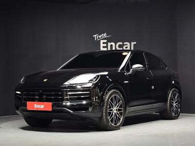 2025 Porsche Cayenne