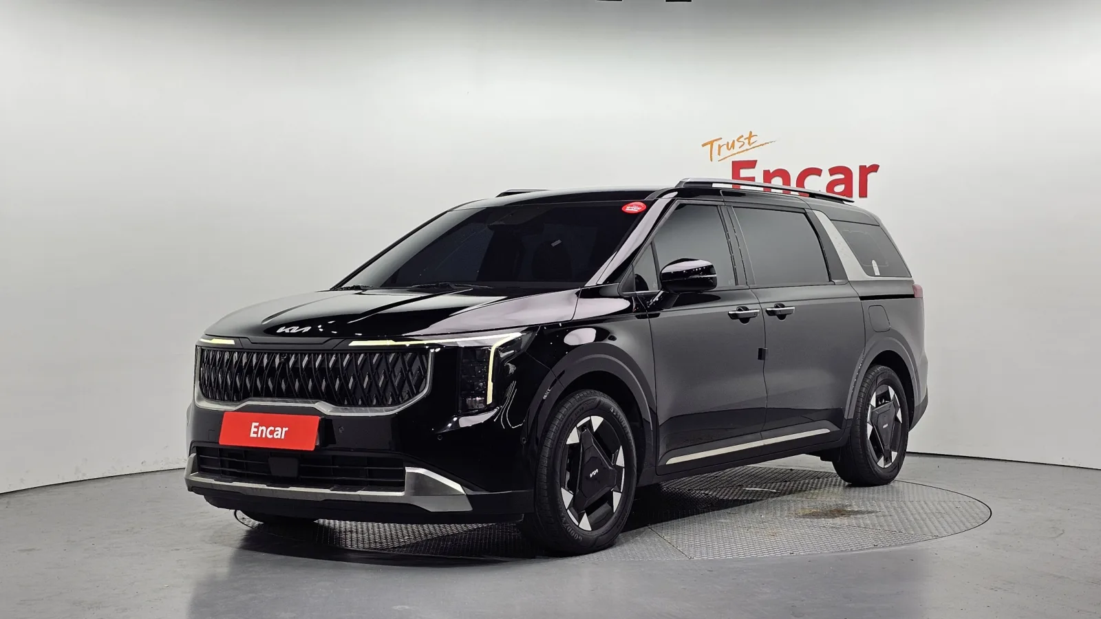 2025 Kia Carnival