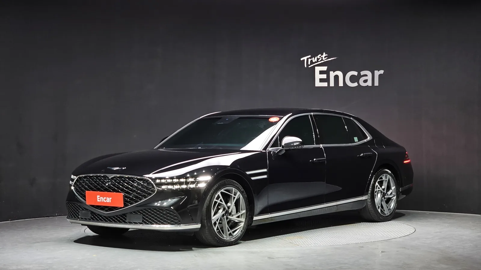 2022 Genesis G90