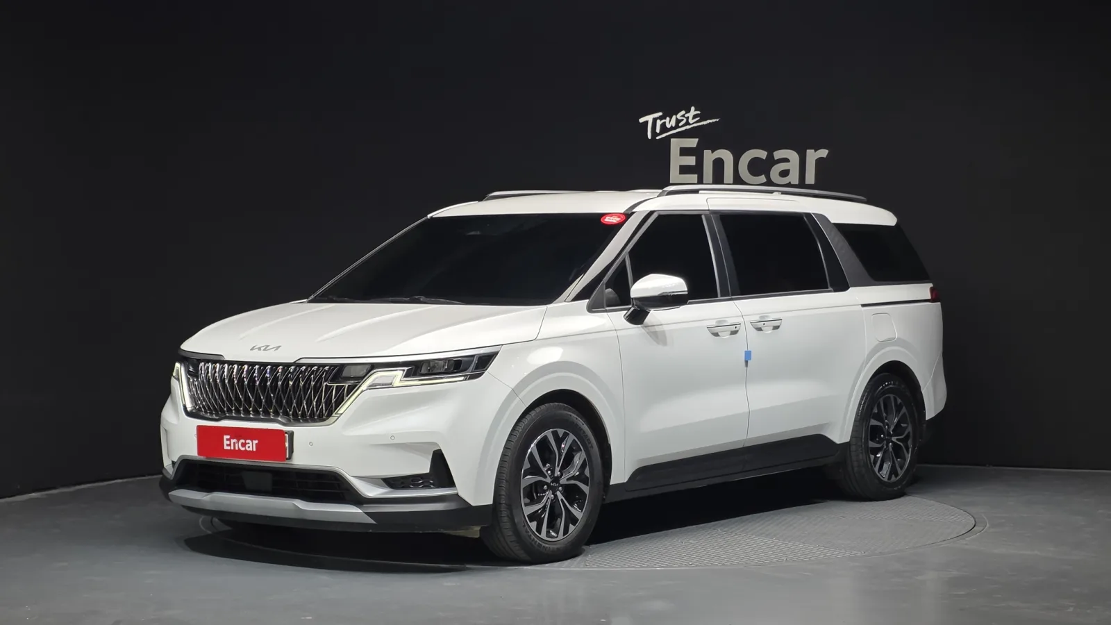 2023 Kia Carnival
