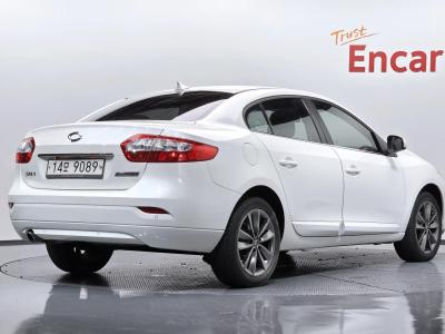 2012 Renault Korea SM3