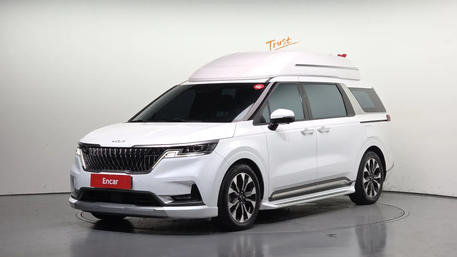 2023 Kia Carnival