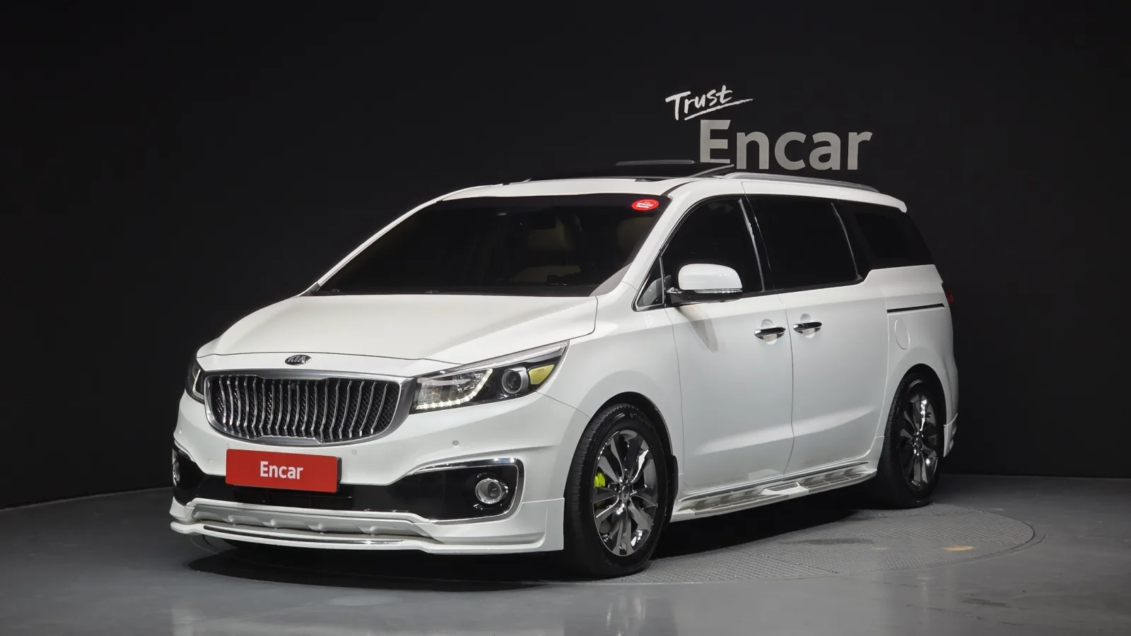 2017 Kia Carnival