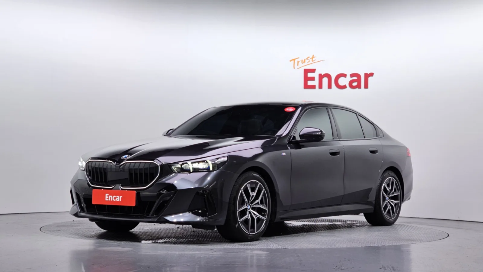 2025 BMW 5-Series
