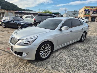2014 Hyundai Equus
