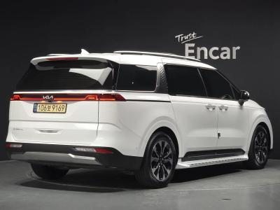 2023 Kia Carnival