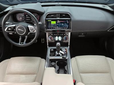 2020 Jaguar XE