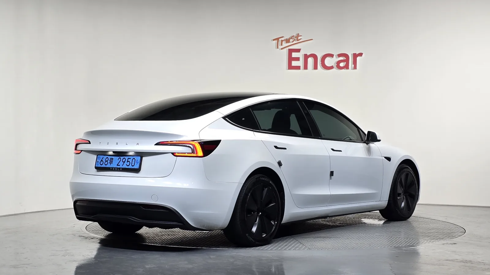 2024 Tesla Model 3