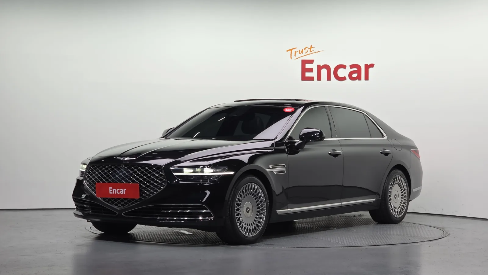 2021 Genesis G90