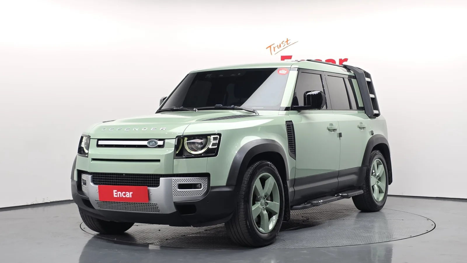 2023 Land Rover Defender