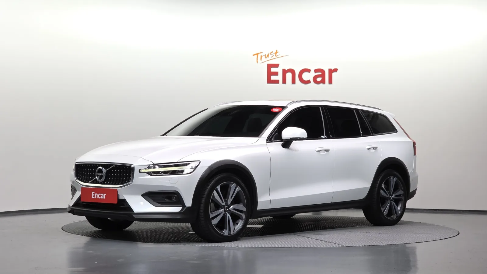 2020 Volvo V60