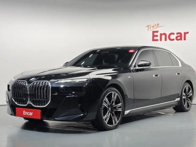 2024 BMW i7