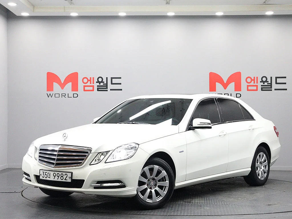 2011 Mercedes-Benz E-Class