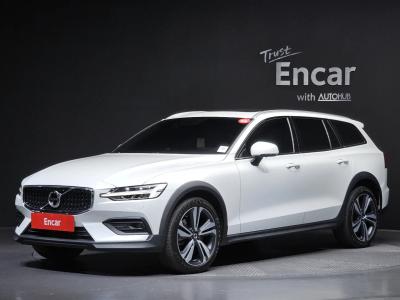 2021 Volvo V60