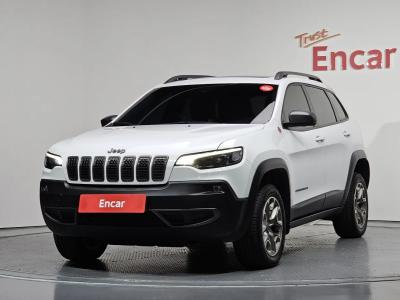 2020 Jeep Cherokee