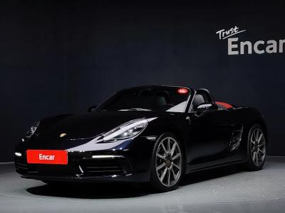 2017 Porsche 718