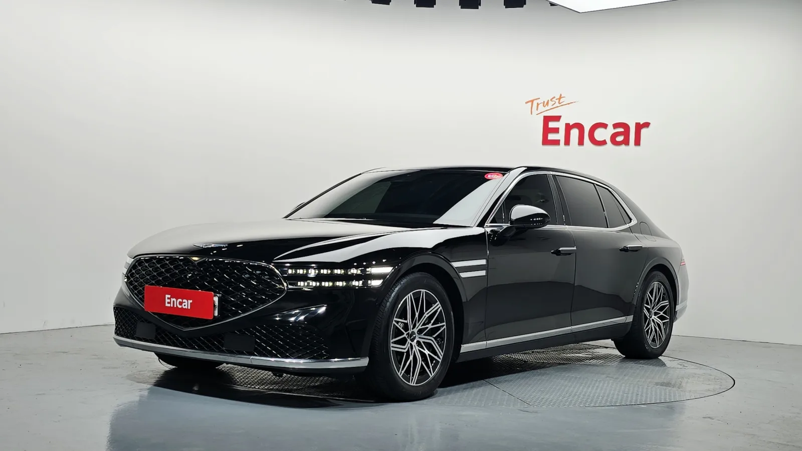 2022 Genesis G90