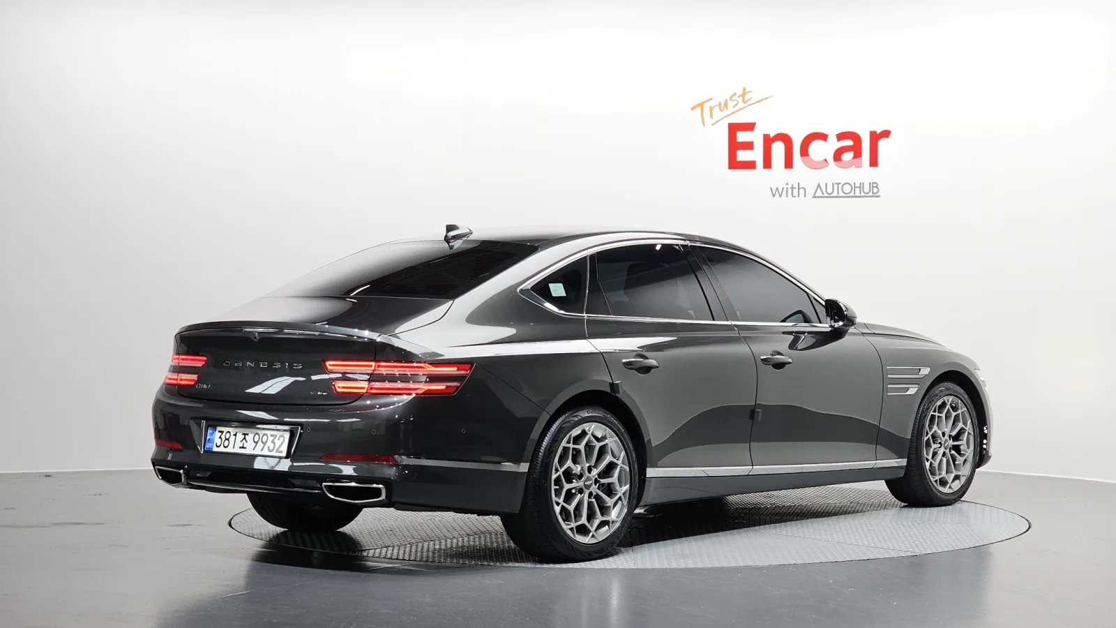 2022 Genesis G80