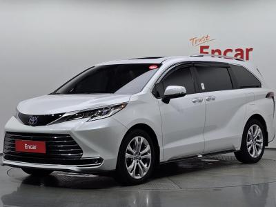 2023 Toyota Sienna