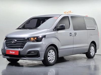 2019 Hyundai Starex