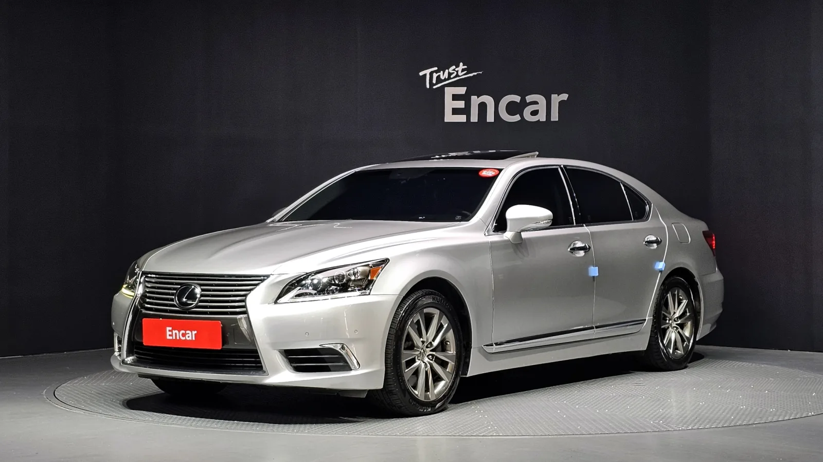 2016 Lexus LS