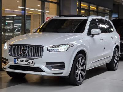 2022 Volvo XC90