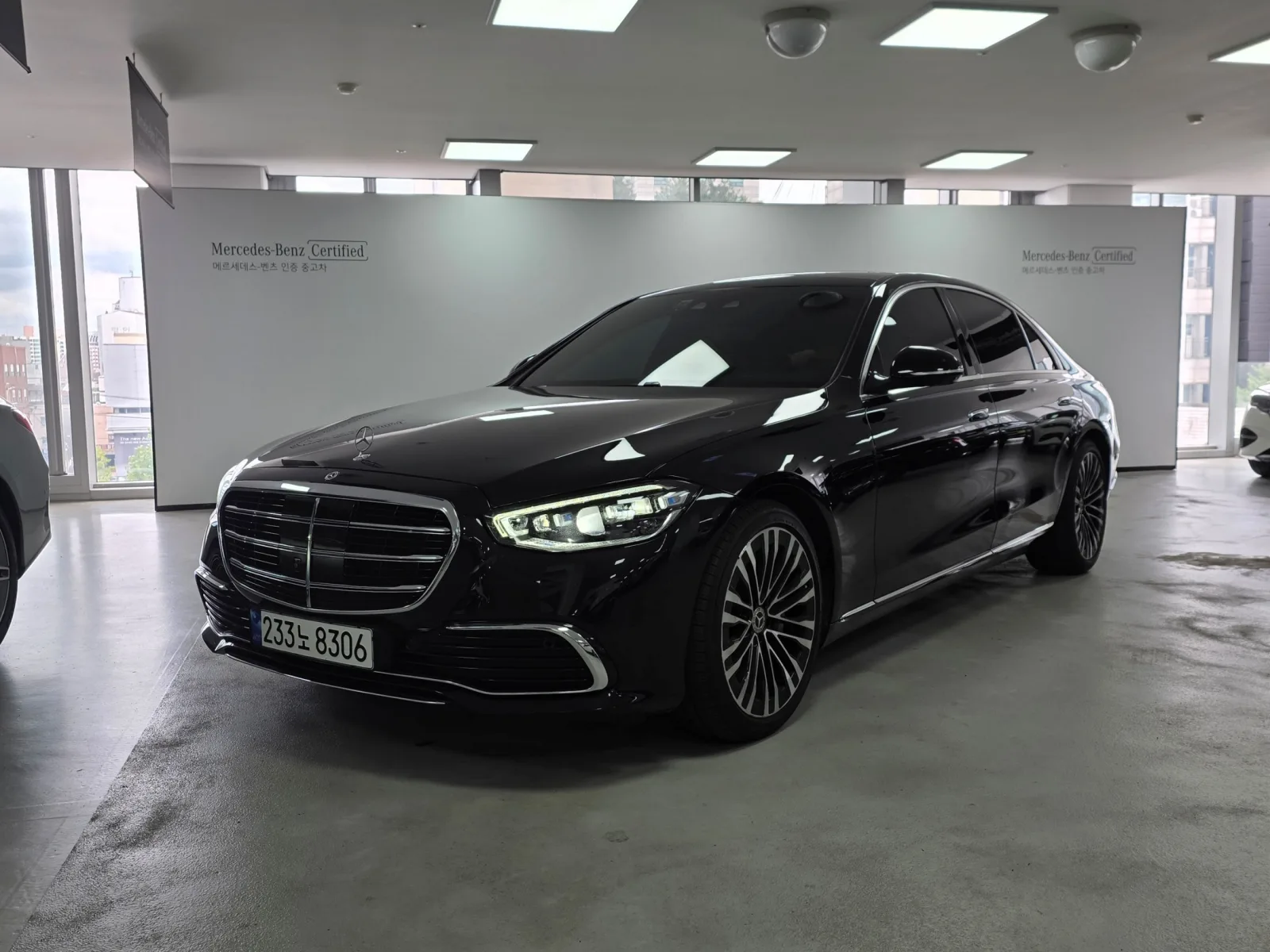 2023 Mercedes-Benz S-Class