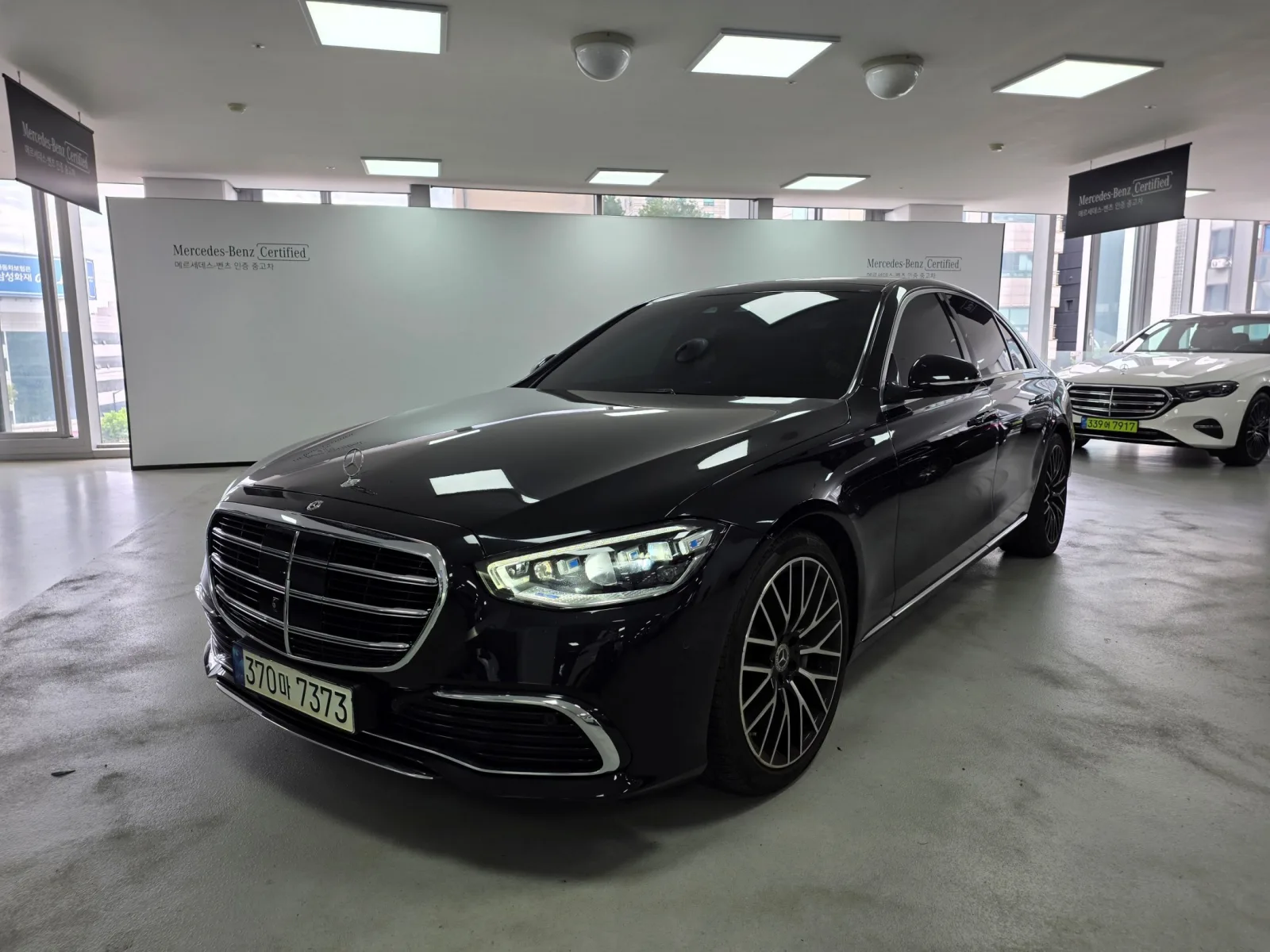 2021 Mercedes-Benz S-Class