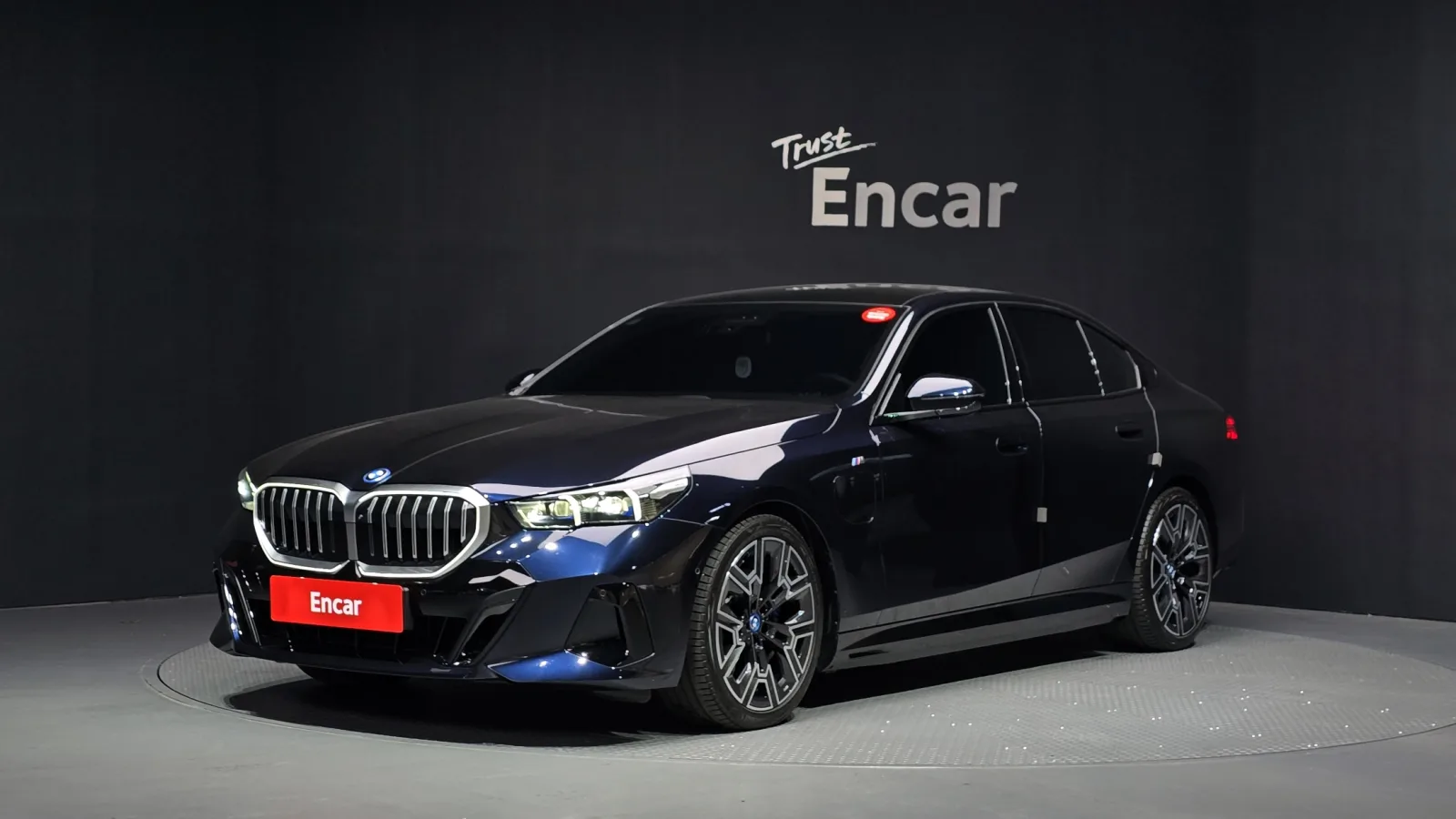 2025 BMW 5-Series
