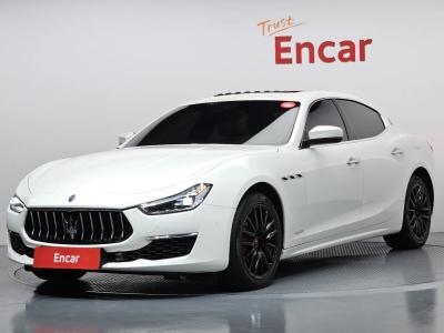 2019 Maserati Ghibli